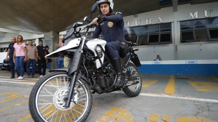 Guarda Municipal de Araçatuba recebe motos para reforçar patrulhamento