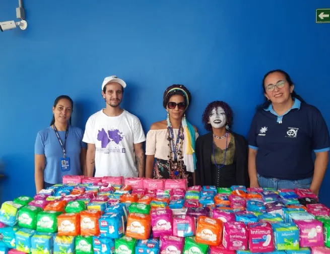 Teatro de São Sebastião arrecada 392 itens de higiene feminina no Mês da Mulher