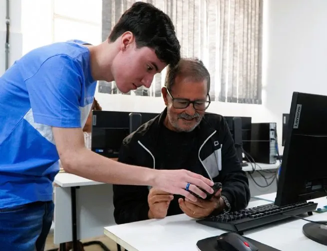  Sepedi abre inscrições para cursos gratuitos de inclusão digital voltados a PcD e idosos
