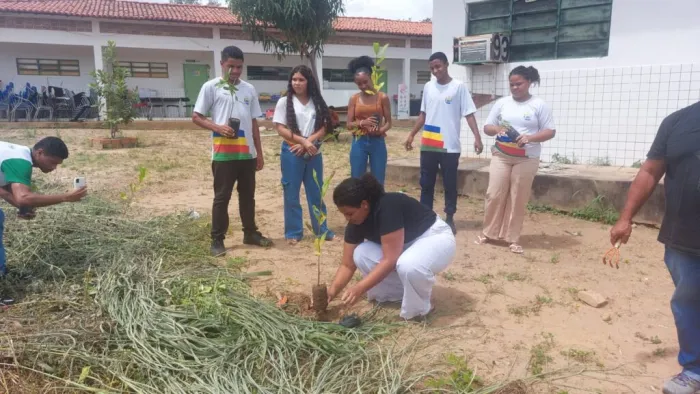 Ações de educação ambiental promovidas pela Semarh alcançam mais de 6 mil estudantes no Piauí