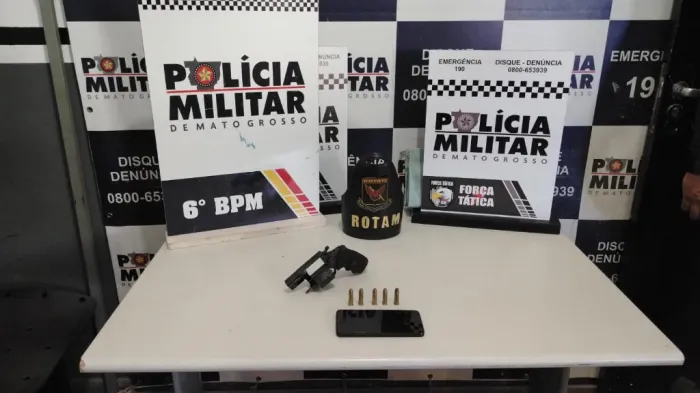 Polícia Militar intercepta tentativa de homicídio e apreende dois adolescentes e arma de fogo