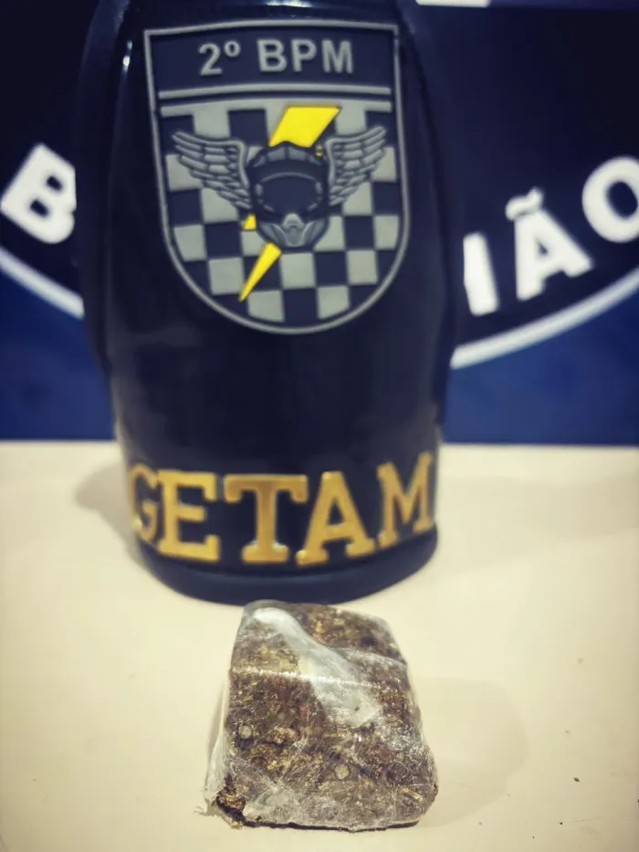 Polícia Militar em Três Lagoas realiza prisão de autor de tráfico de drogas e direção perigosa