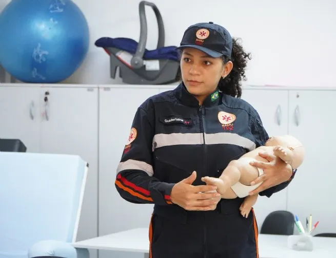 SAMU-192 realiza treinamento de desengasgo para merendeiras e rede municipal de ensino