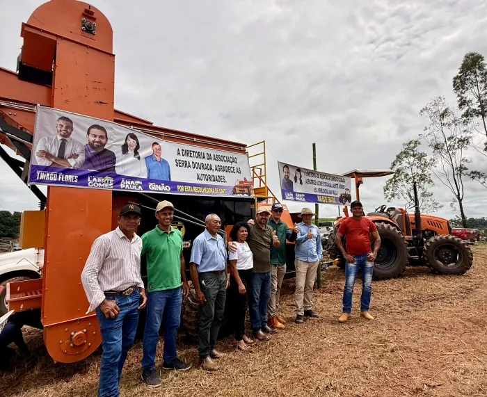  Entrega foi celebrada na associação e com presenças de lideranças (Foto: Assessoria Parlamentar)