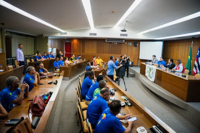 Frente Parlamentar debate valorização salarial de agentes de saúde e endemias