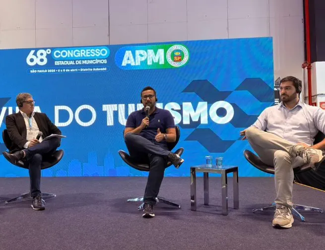 São Sebastião participa de congresso estadual e apresenta case ‘Verão Show’