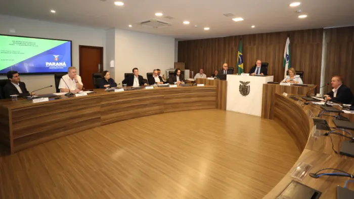 Samu e mortalidade materno-infantil marcam prestação de contas da Sesa na Assembleia sobre o último quadrimestre de 2025