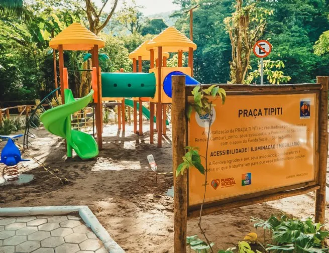 Prefeitura e Associação Renova Camburizinho entregam parquinho na Praça Tipiti, no Sertão de Cambury