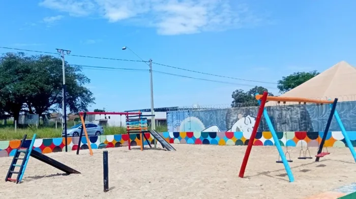 Esportes revitaliza quadra poliesportiva no Solidariedade