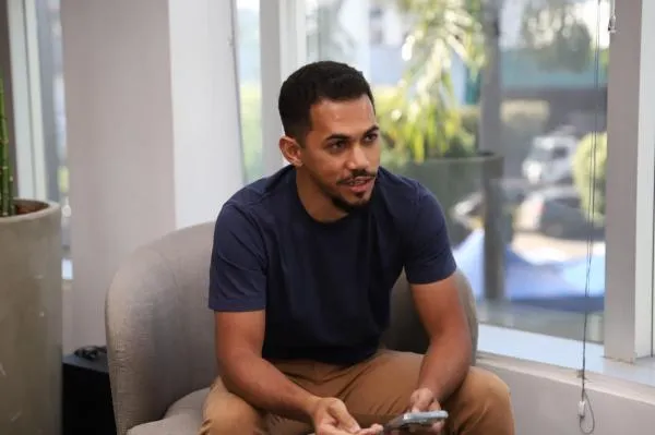 Líderes do Jardim Carolina, Topázio e Rota do Sol dialogam com o prefeito