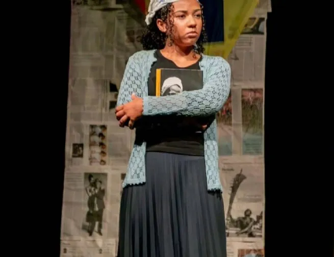 Professora de São Sebastião vence Prêmio Porvir com projeto de educação antirracista