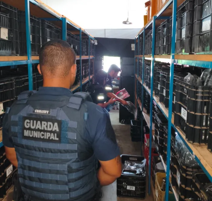 Fiscalização em desmontes de veículos aponta irregularidades administrativas em Araçatuba