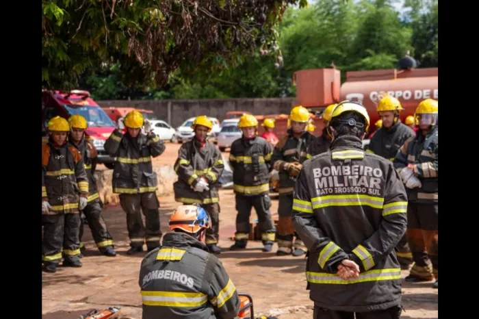 Coronel David propõe ampliação de 120 vagas no curso de formação de bombeiros em MS