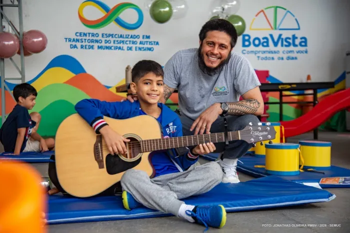 INCLUSÃO E CUIDADO - Rede Municipal de Ensino fortalece acolhimento e desenvolvimento de alunos com autismo
