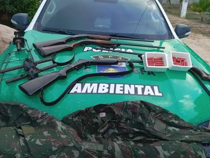 Em operação ambiental, PM-AL apreende armas e resgata animais no Litoral Norte