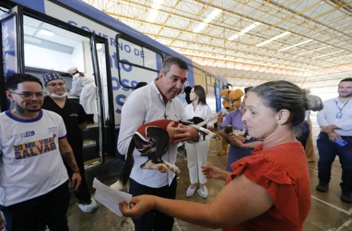 Primeira etapa: Caravana da Castração atende 20 mil animais em 63 municípios do Estado