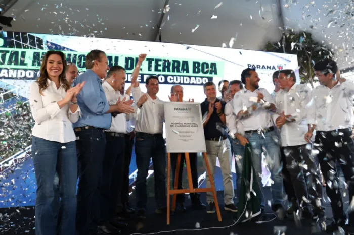 Inauguração do Hospital Municipal Dr. Valdomiro Peres, em Terra Boa, ocorreu na quinta-feira (9). - Créditos: Divulgação/Assessoria Parlamentar