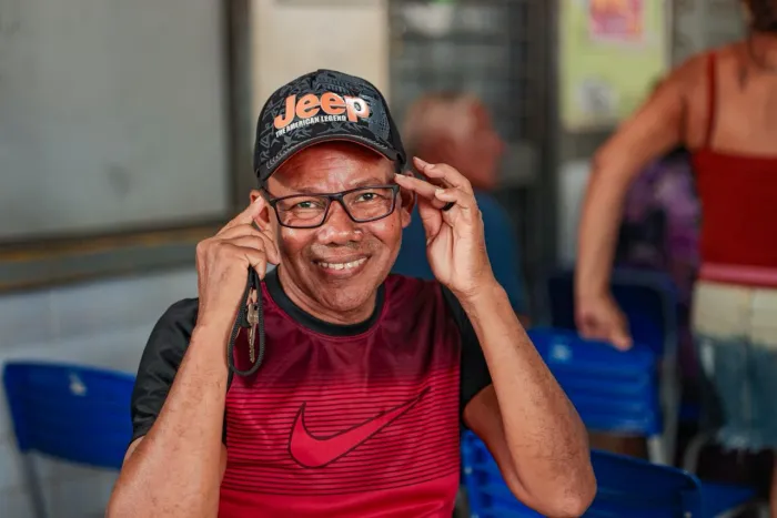 - Ao todo, foram entregues 847 óculos de grau novos em Codó (Foto: Wellington Silva)