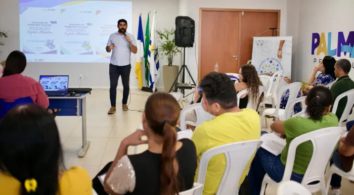 Professores do Anos Iniciais da rede municipal de educação participam de Formação Continuada