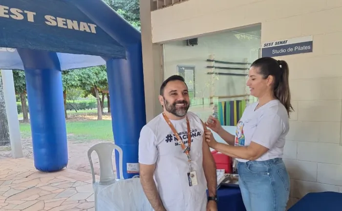 Secretaria de Saúde de Araçatuba aplica 80 doses contra a gripe em vacinação extramuro