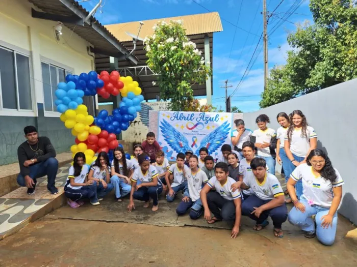 Durante o mês de abril, escolas da rede estadual de ensino promovem uma série de atividades voltadas à inclusão e à conscientização, em alusão ao Abril Azul e ao Dia Mundial de Conscientização do Autismo, celebrado em 2 de abril