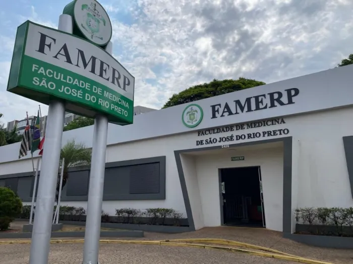 A Famerp oferece cursos na área de ciências da saúde, incluindo graduações em Enfermagem, Medicina e Psicologia. Foto: Governo SP/Divulgação