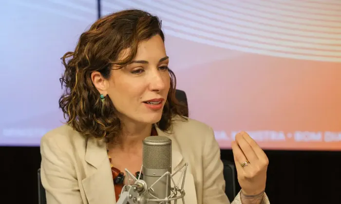 Mulheres agregam diversidade na mesa do trabalhador, diz ministra