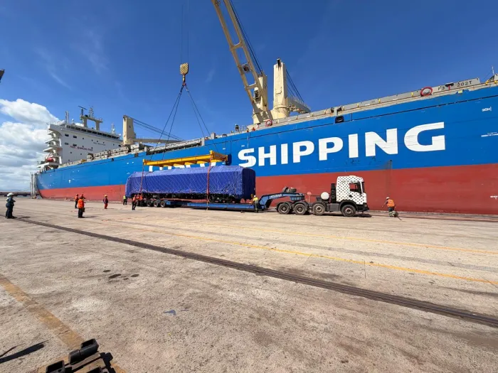 Mais dois novos trens do metrô da Região Metropolitana de Belo Horizonte chegam ao Brasil