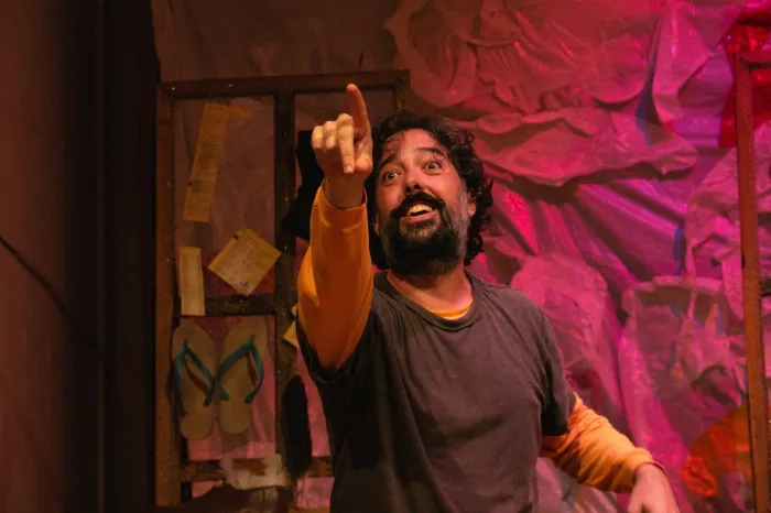 Espetáculo “Colchão de ver Estrelas” tem apresentação gratuita nesta quinta-feira no Teatro Castro Alves