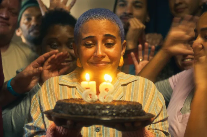 Com apoio de edital, filme vence duas categorias principais em festival internacional