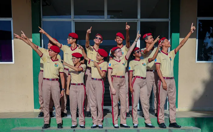 O Colégio da Polícia Militar é a escola que mais vai levar alunos para o intercâmbio do Governo de Alagoas Daqui pra o Mundo, na Inglaterra - Igor Lessa / Ascom PM-AL