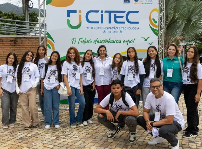 Vereadores do Parlamento Jovem participam do lançamento do Citec e amplia vivência em gestão pública