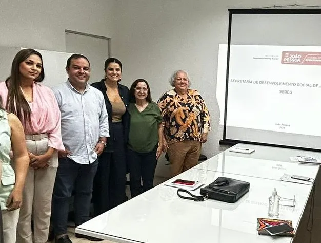 Primeira-dama Bruna Nóbrega conhece programas da Sedes e destaca avanços da assistência social em João Pessoa