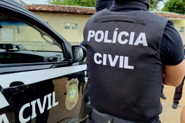 Polícia Civil prende homem que compartilhava imagens da enteada de 11 anos no Telegram