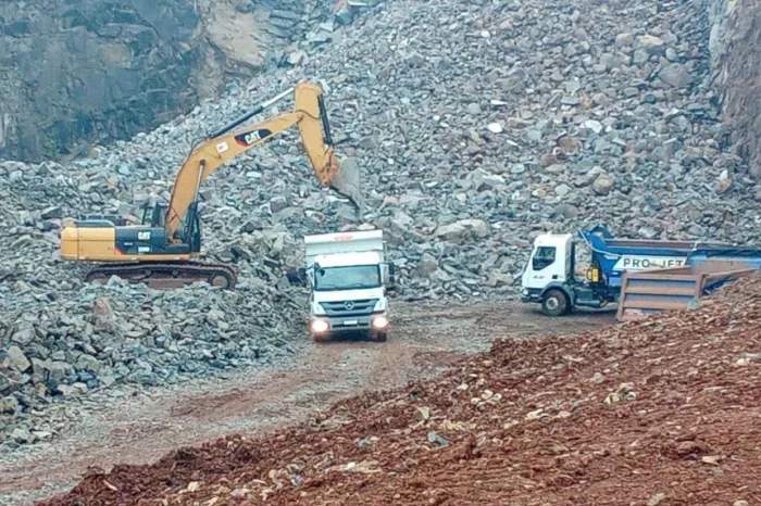 Detonação de rochas na PR-445 entre Lerroville e Irerê é adiada para segunda-feira
