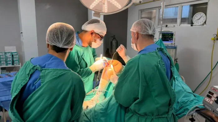 Primeira cirurgia eletiva de prótese de joelho é realizada no Hospital de Retaguarda de Rondônia
