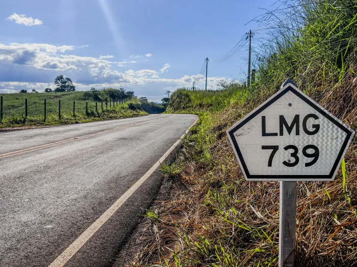 Governo de Minas vistoria conclusão de obras de recuperação da rodovia que liga Conceição do Mato Dentro a Congonhas do Norte