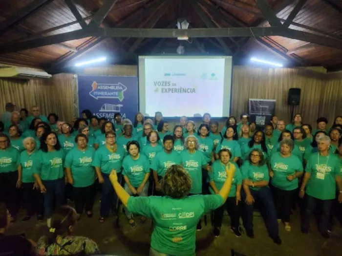 Assembleia Itinerante realiza Vozes da Experiência para população idosa na ExpoLondrina 2026 