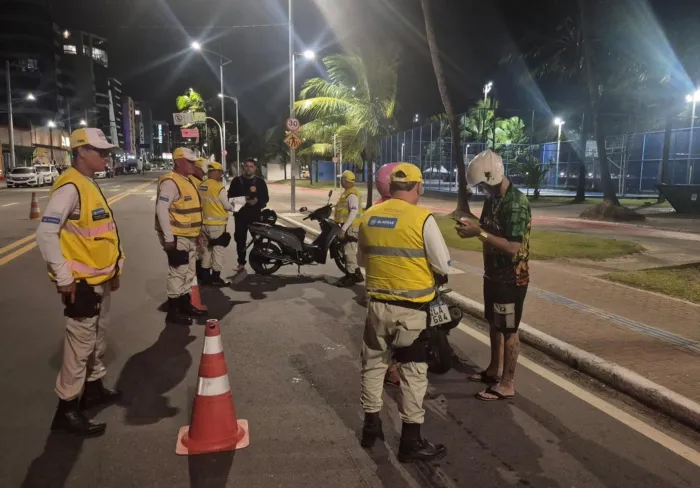 Ronda no Bairro intensifica ações preventivas na orla de Maceió e no Francês