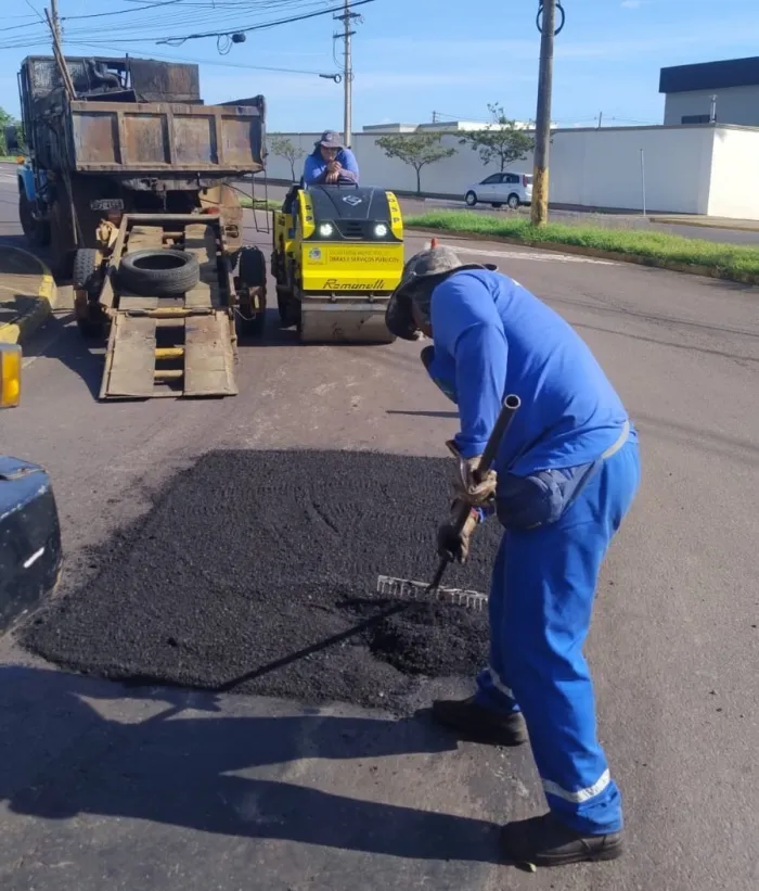 Manutenção das ruas: 3 mil buracos tapados em março em Araçatuba