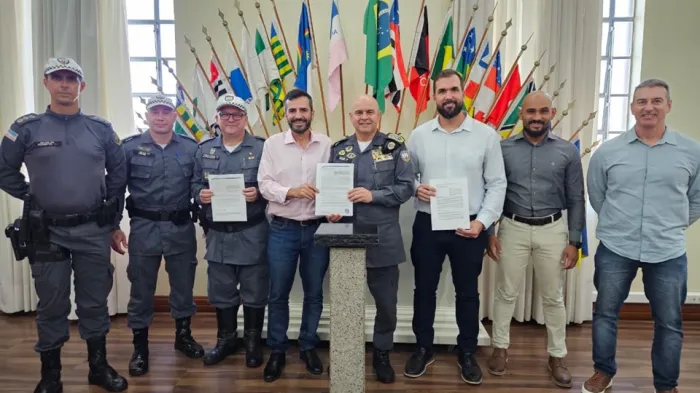 Detran|ES e Polícia Militar formalizam parceria de quase R$ 40 milhões para fortalecer a segurança viária no Espírito Santo