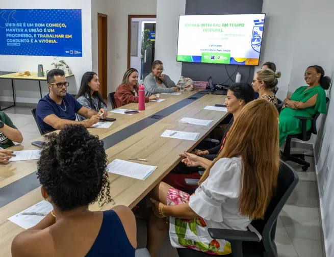 São Sebastião promove formação de coordenadores pedagógicos com foco em educação integral