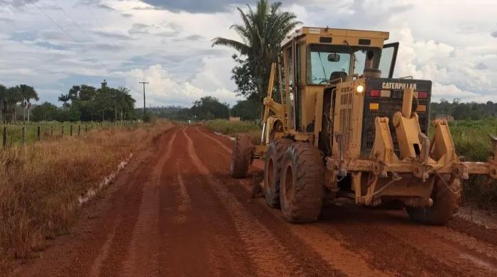 A manutenção da via é essencial para o escoamento da produção agropecuária e o crescimento das pequenas propriedades em Rio Pardo (Foto: Sula Machado | Assessoria Parlamentar)