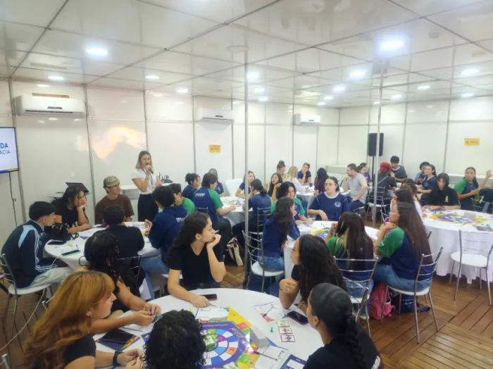 Assembleia Itinerante conclui agenda na ExpoLondrina 2026 com foco em educação política e aproximação com a sociedade