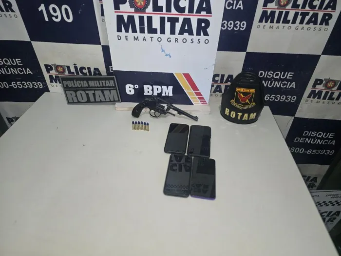 Polícia Militar prende cinco faccionados e apreende revólver após tentativa de homicídio