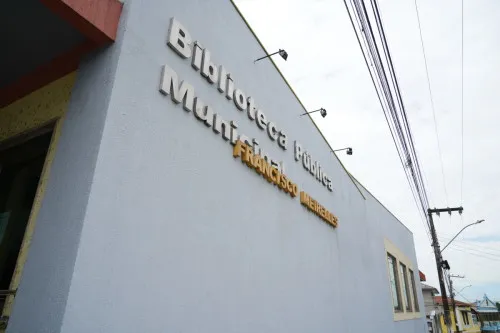 Biblioteca Meirelles passa por reforma e terá espaço mais moderno