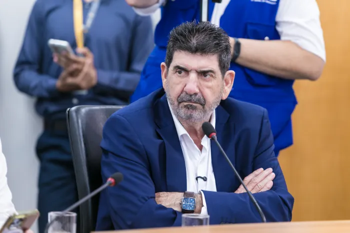 Dr. João cobra revisão de demissões e critica mudanças no Samu em MT