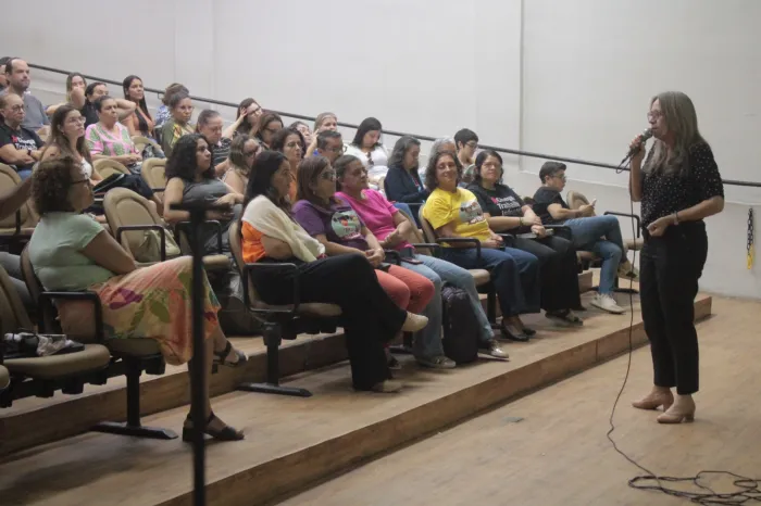 Secretaria de Educação realiza formação sobre enfrentamento ao trabalho infantil