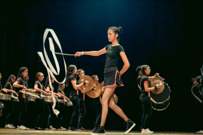 Podem participar estudantes regularmente matriculados na Rede Estadual de Ensino de Rondônia, com idade mínima de 12 anos completos até a data da fase estadual