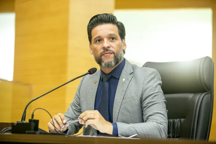  Delegado Camargo é autor da lei (Foto: Thyago Lorentz I Secom ALE/RO)